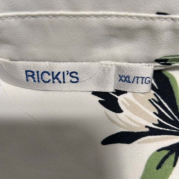 Ricki's xxl White Button Down Shirt with Green Floral Design- pit to pit 24” - Picture 5 of 8